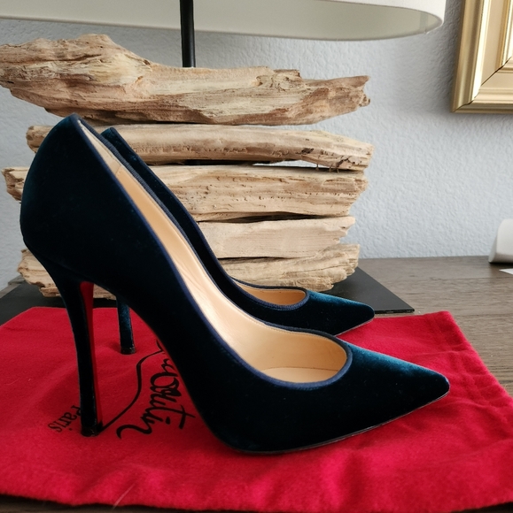 Christian Louboutin Velvet Decoltish 100 37 fits 36.5! - Picture 6 of 12